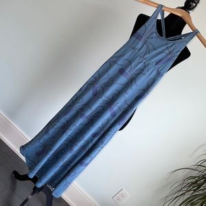 5/$10 Roxy octopus maxi dress. Size 8 years